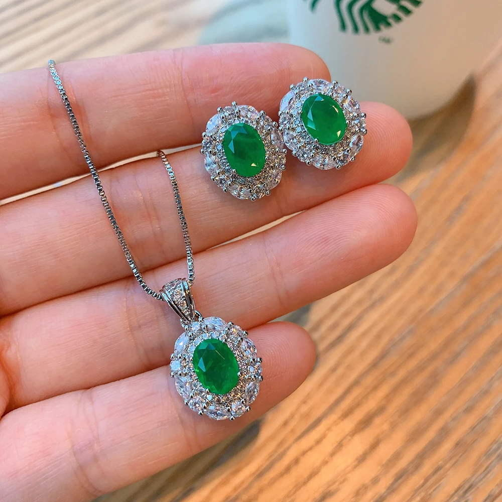 Buy La Grandiose Emerald Necklace online