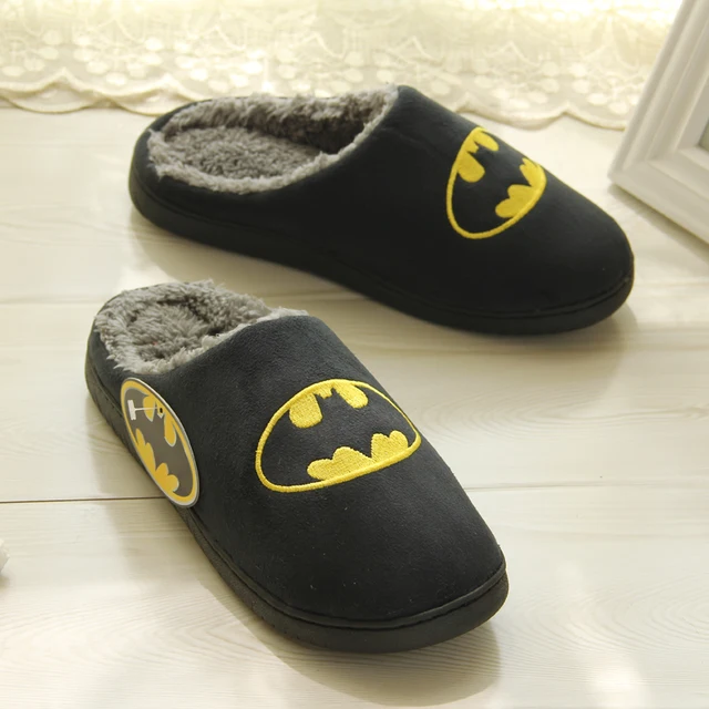 Chaussons d'hiver en fourrure Batman pour homme WEH pantoufles d hiver en fourrure pour hommes pantoufles de maison en peluche pour amoureux pantoufles