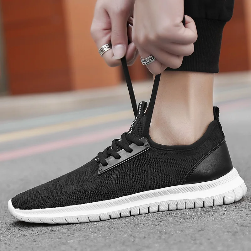 

MEN'S SHOES 2019 New Style Spring Summer Men Breathable Mesh Athletic Shoes Men And Women Lightweight Running Shoes Couples Casu