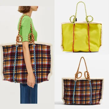 

bags for women 2020 new Designer large-capacity travel shoulder bag lamb wool plaid Tote Bag knotted woven shoulder strap bags