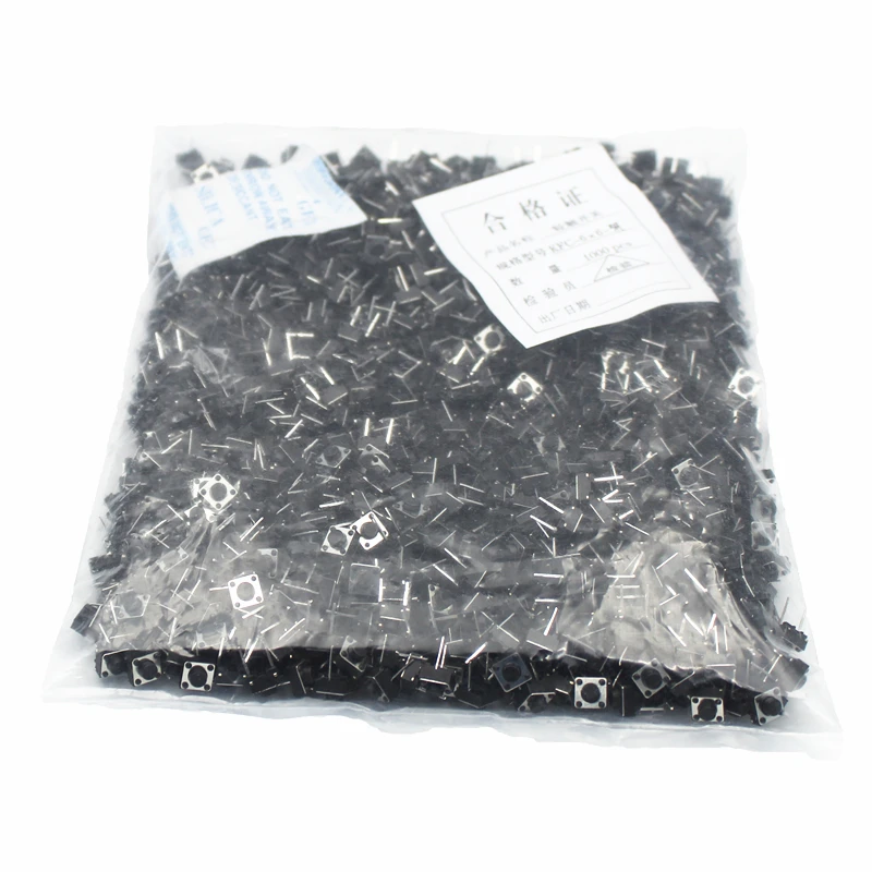 pinos no meio de dois pés, 6x6x5mm