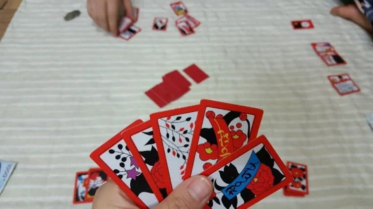 Корейские японские ПВХ водонепроницаемые маджонг Gostop Go Stop карточки для настольных игр Популярные семейные вечерние настольные игры Go-stop Hanafuda карты