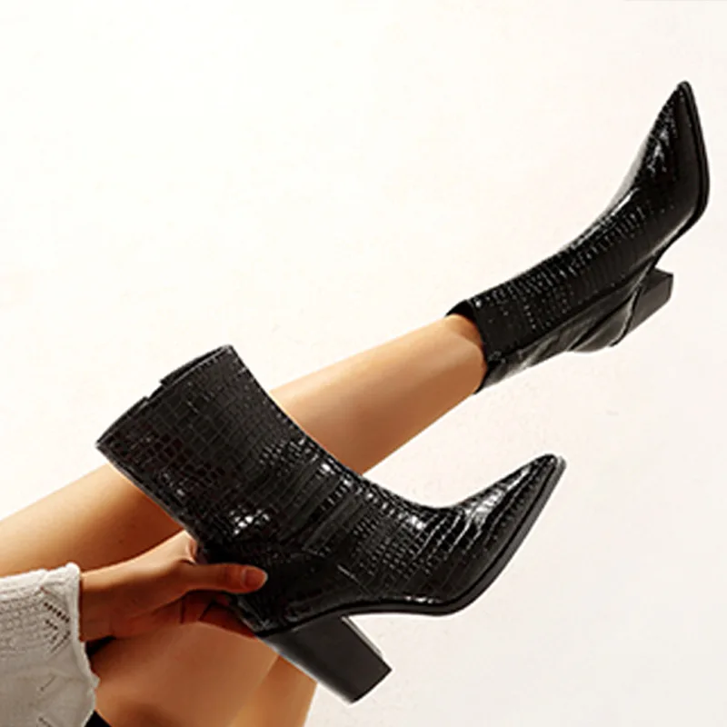

Women Pointed Toe Zipper Pu Boot Snake British Locomotive Boots for Ladies Boots Mid-calf Boot Women PL0462