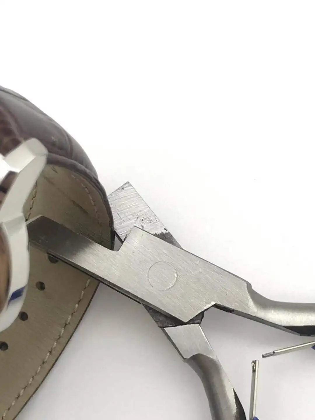 Инструмент для ремонта часов модельный зажим DIY позиционирование Дырокол da yang qian треснутый зажим CD Mark зажим Ремешок для часов треснутый зажим CD