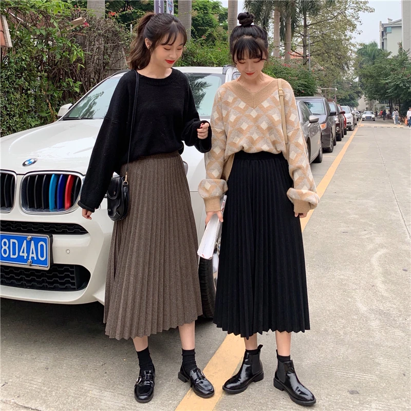 long skirts whom waist show thin posed an umbrella skirt of bitter fleabane bitter fleabane skirt a word skirt