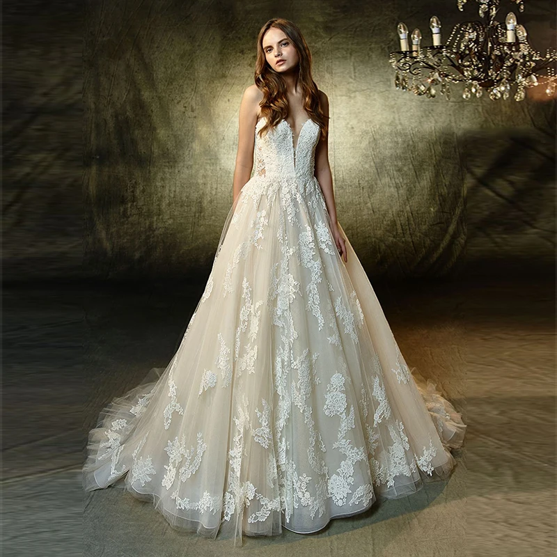 

High Quality Sweetheart Sleeveless Open Back Appliques Lace Court Train A Line Weddind Dress Bridal Gown