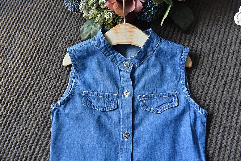 Платье+ куртка костюм из 2 предметов Летний джинсовый жилет для девочек Лидер продаж, джинсовая одежда подходит для детей возрастом от 2 до 7 лет