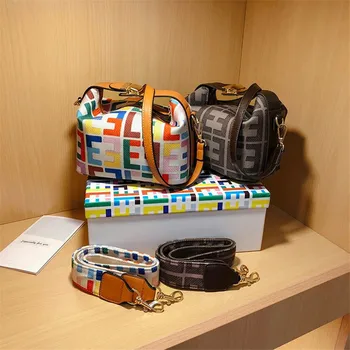 

2020 New Printed Color Denim Canvas Small Square Bag Shoulder Messenger Lunch Box Bag Fashion Pillow Bag Women Purse and Handbag