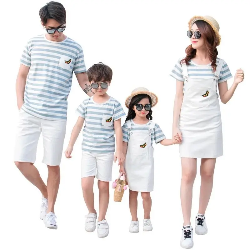 Family Clothing Set Couple Clothes  Summer Stripe Suit Men Boy Clothing Set, Women Dress Girls Dress Family Look   Mommy and Me 3