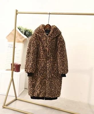 Leopard Леопардовая шуба женская осень зима толстые теплые плюшевые Длинные куртки с кроликом Большие размеры женские топы с капюшоном длинные пальто из искусственного меха - Цвет: Leopard