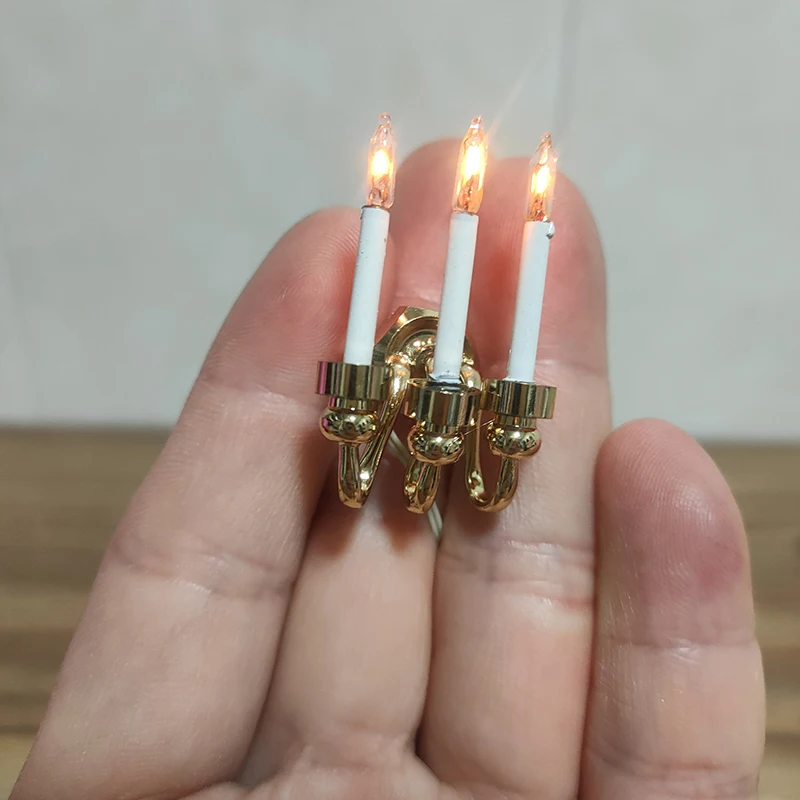 1pcs Mini Dollhouse Fashion Pocket Mini Can Be Bright Wall Lamp(No Battery) Decor Accessories Dollhouse Furniture Toys