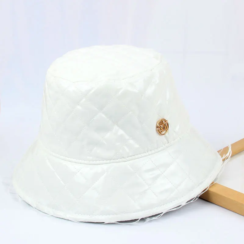 White Черно-белые шапки из лакированной кожи, мягкие кожаные шапки в сетку, водонепроницаемые женские шапки в сетку, шапки в стиле хип-хоп - Цвет: White
