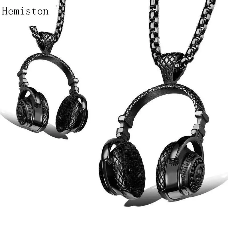 

Hemiston European and American Rock and Roll Music Earphone Hanging Titanium Steel Couple Necklace