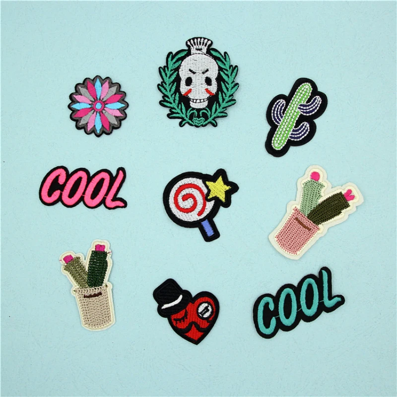 Random Mix DIY Cartoon Pattern Iron-On Patches Embroidery Cloth Chapter Decorative Stickers scrapbook - Цвет: cool set  9pcs