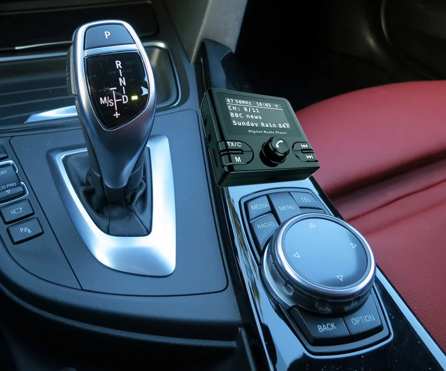 wpbmw328d_xdrive_consolecontro