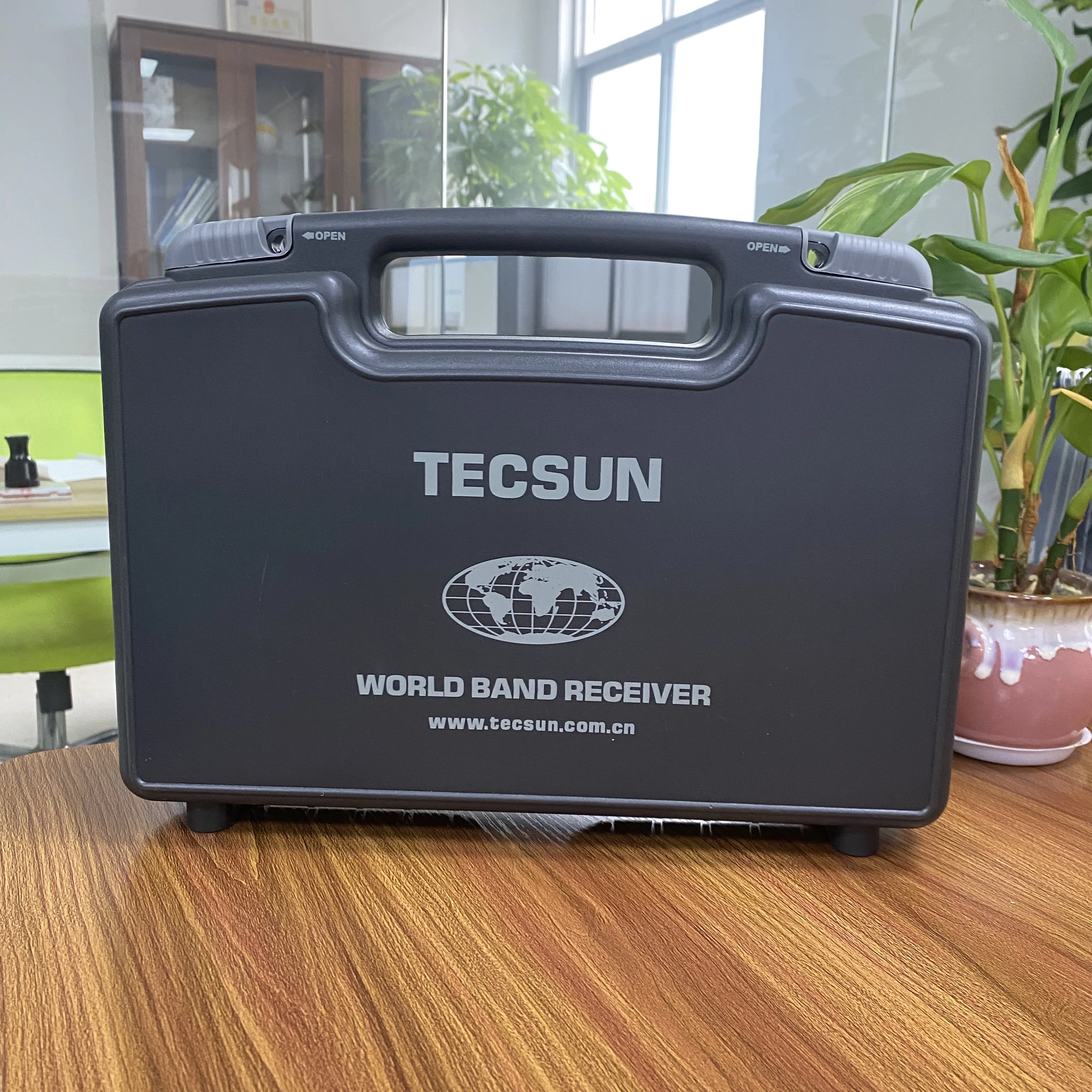 Tecsun H-501 Portable Stereo Radio full band FM