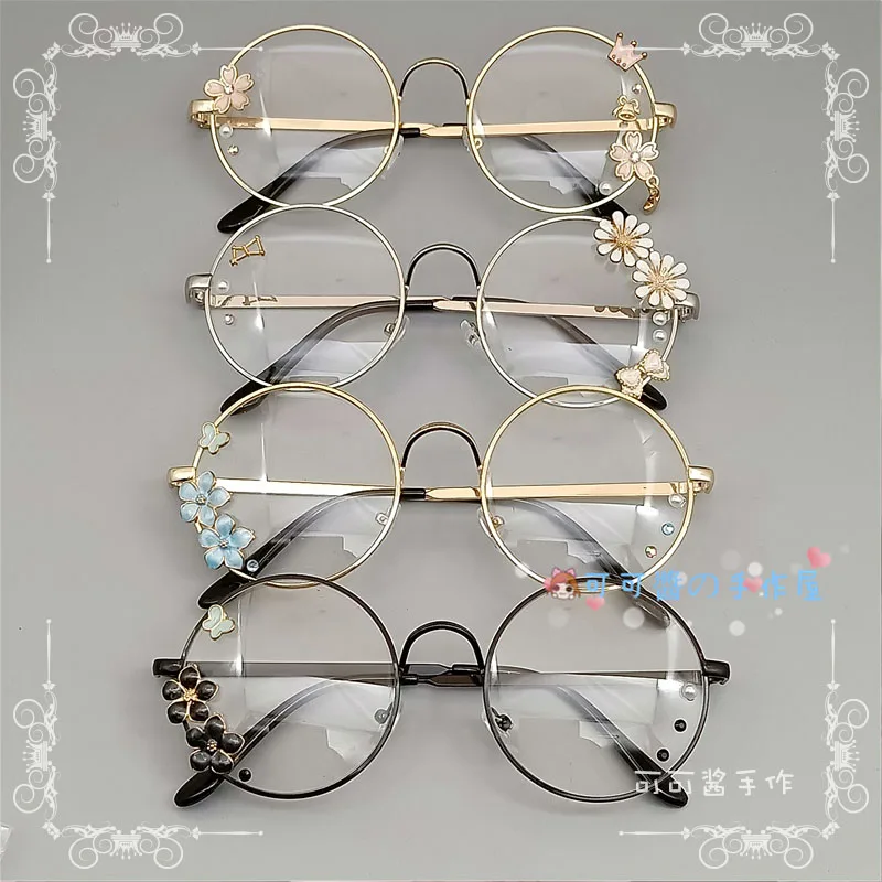 Glasses with butterflies on frame Outlet