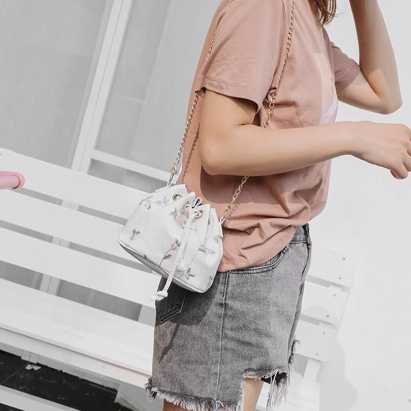 

Summer Small Bag Fairy New Style Drawstring Embroidered Ethnic-Style Chinese Clothing Collocation Students Shoulder Bucket