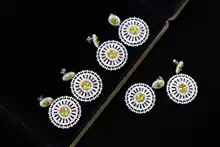 

Niche Brand S925 Silver Inlaid With 5A Zircon Firework Yellow Diamond Earrings Specification 36×52mm брошь женская