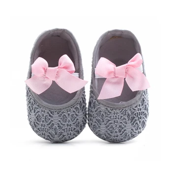 

Delebao Pure Grey Princess Baby Girl Shoes For Spring/Autumn Soft Sole Cotton First Walkers Wholesale