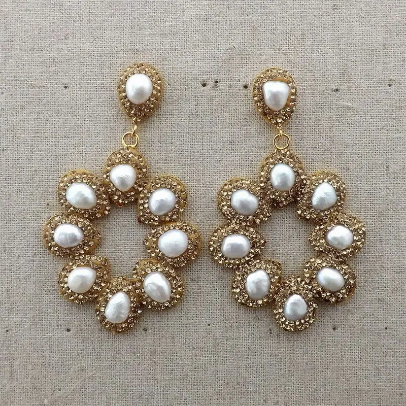

K101913 2.5" White Pearl Golden Macarsite Earrings