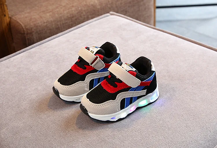 slippers for boy Size 21-30 Children's Led Shoes Boys Girls Lighted Sneakers Glowing Shoes for Kid Sneakers Boys Baby Sneakers with Luminous Sole slippers for boy