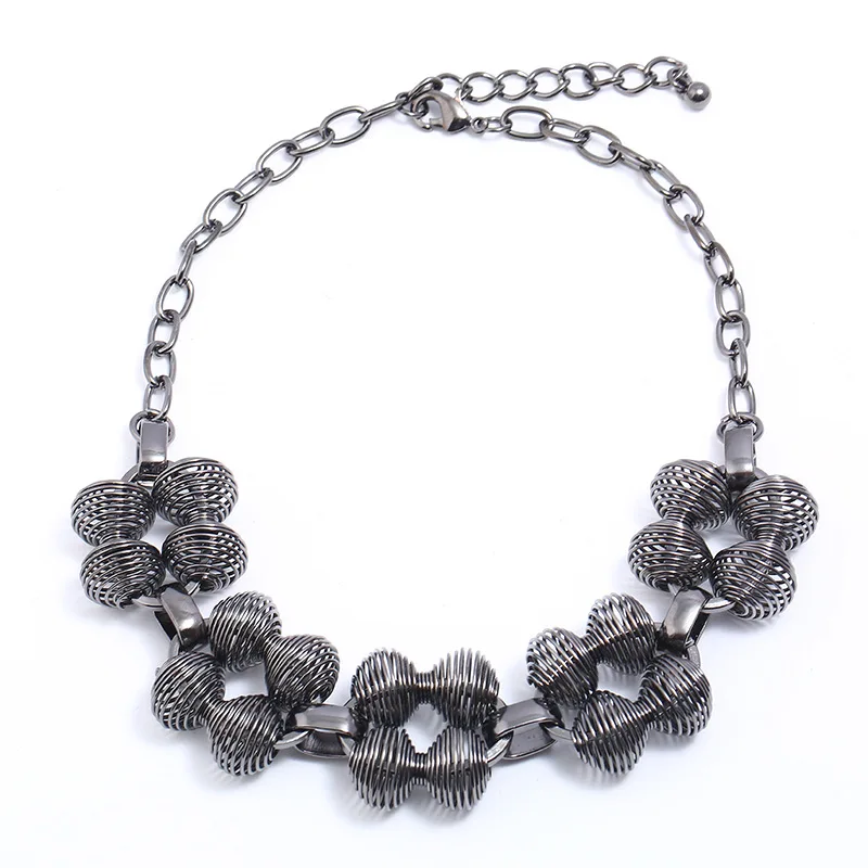 5715893588_1718038248