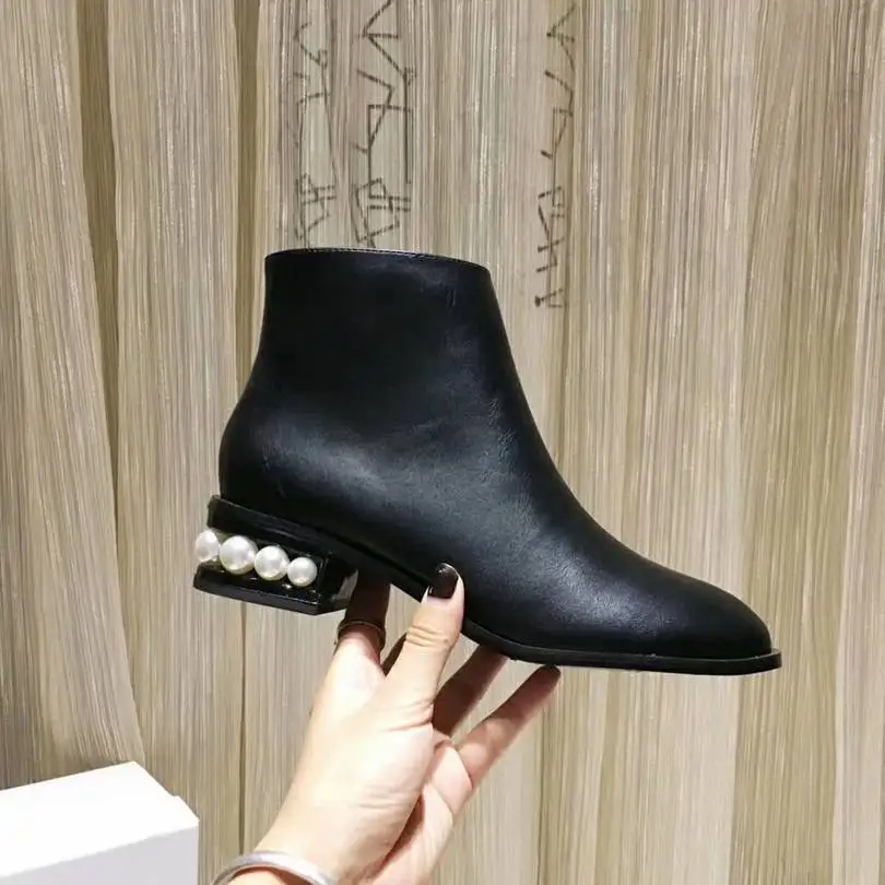 

Luxury Preal Women Ankle Boots Black Genuine Leather Side Zipper Women Short Boots Brand Women Winter Ankle Boots Shoes Womnen