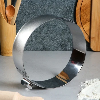 

Form for baking and laying out with adjustment of the "Circle" size, D-20-38, H-6.5 cm