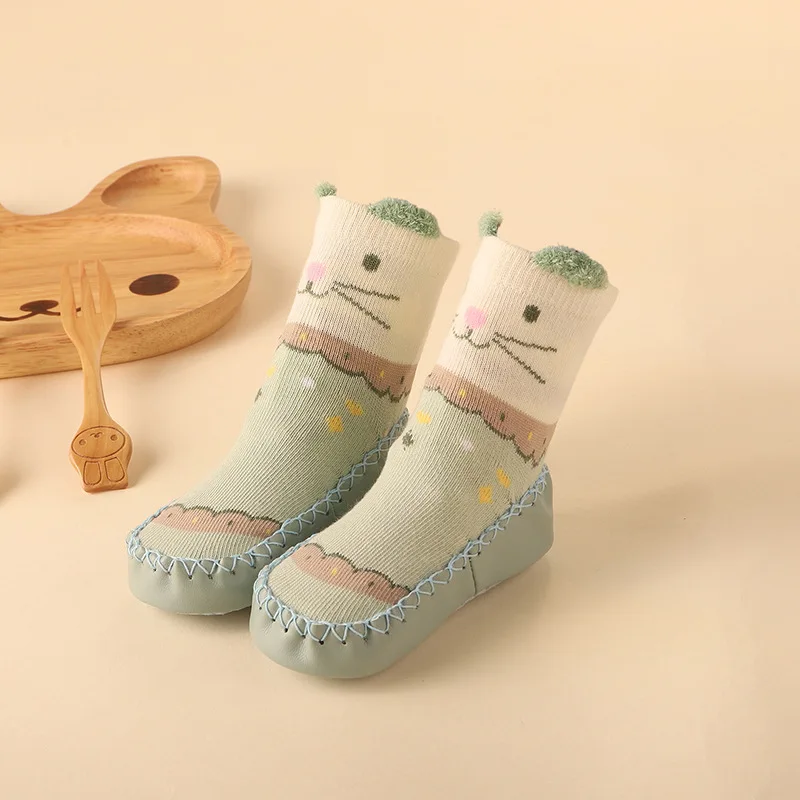 light green cat Детские зимние носки с резиновой подошвой, носки-тапочки для новорожденных девочек и мальчиков, нескользящие носки с мягкой подошвой для детей 0-24 месяцев - Цвет: light green cat