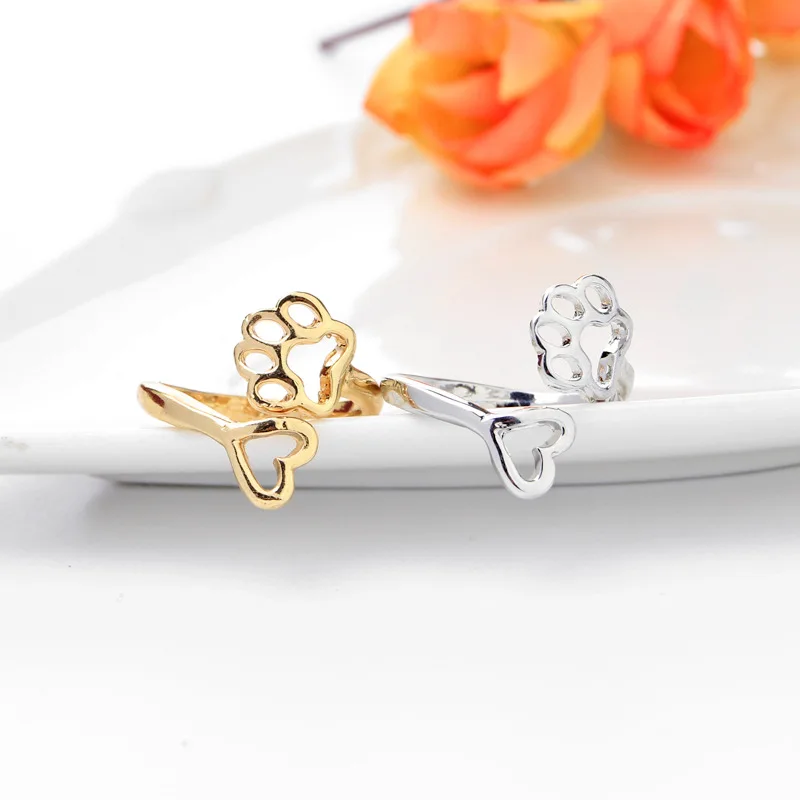 

Female Cat and Dog Pet Paw Footprint and Heart Adjustable Ring Simple Style Animal Jewelry Charm Birthday Gift for Girls