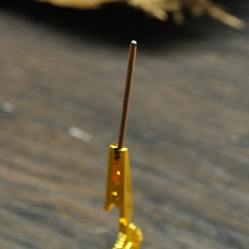 1 (2)