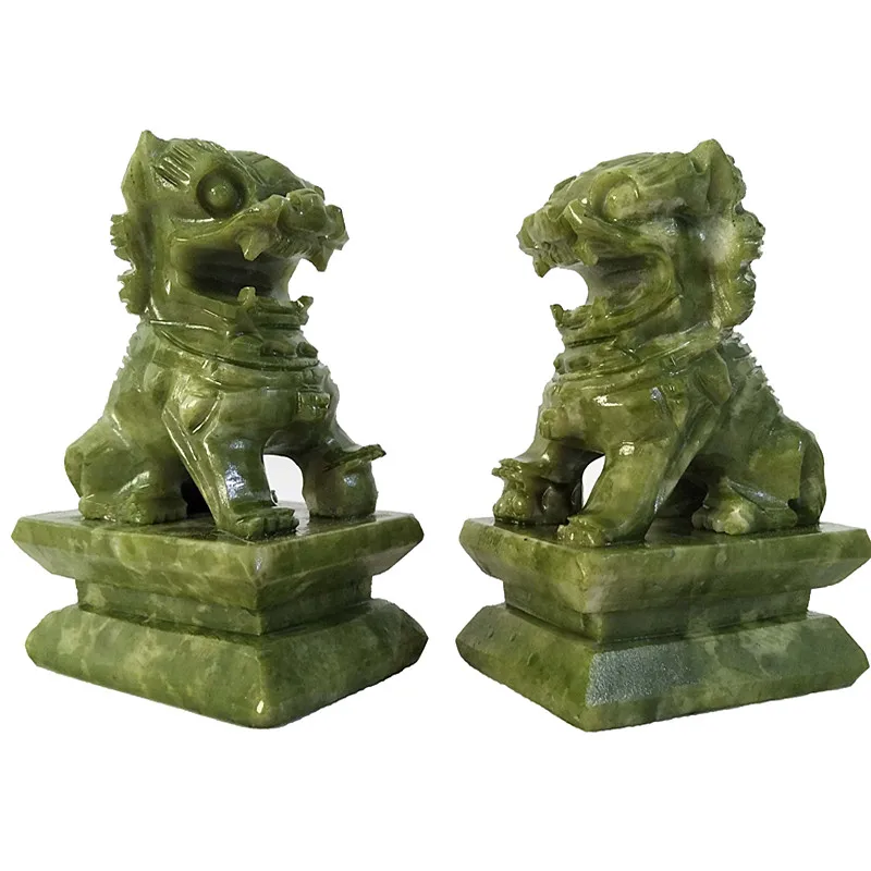 獅子置物 翡翠 A Pair Natural Stone Xiu Jade Lion Crystal Carving Statues