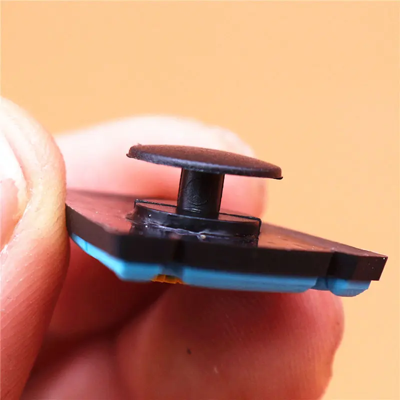 1pcs Blue Hoodie Shoe Charms Heart Shaped Glasses Sandals Bra Bow Shoes Accessories Decoration Fit Croc Jibz Party Kids Gift