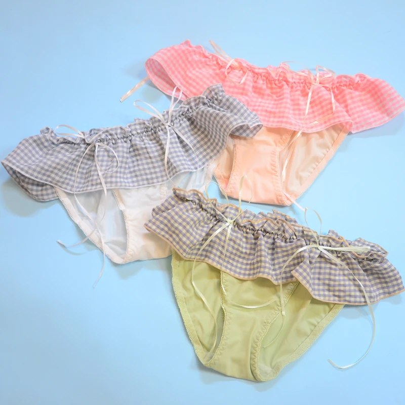 

Women's Cute Young Girl Plaid Skirt With Multicolor Milk Silk Briefs Underwear Japanese Lolita Cute Bow Low Waist Panties