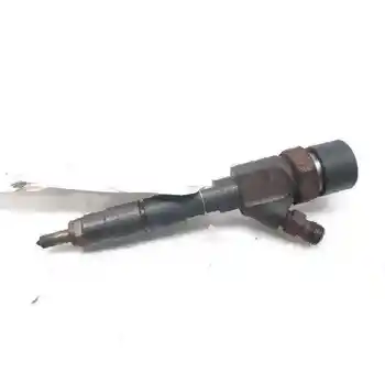 

8200100272 INJECTOR RENAULT SCENIC II