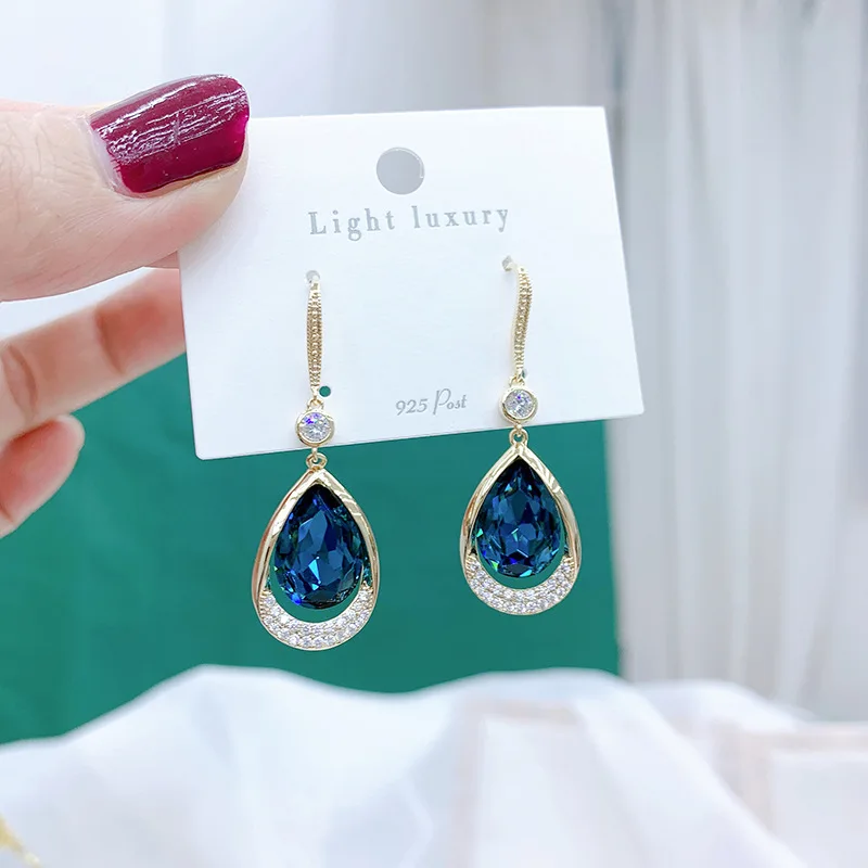 22606044212_1113597925