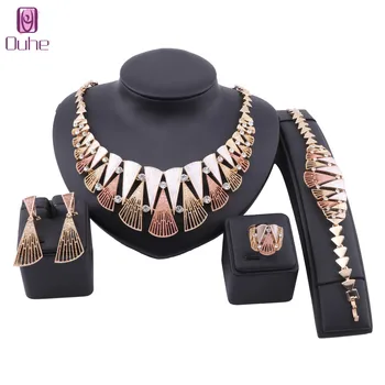 

Fashion African Beads Jewelry Sets Wholesale Dubai Gold Colorful Brand Crystal Jewelry Set Costume Design Nigerian Bridal Set