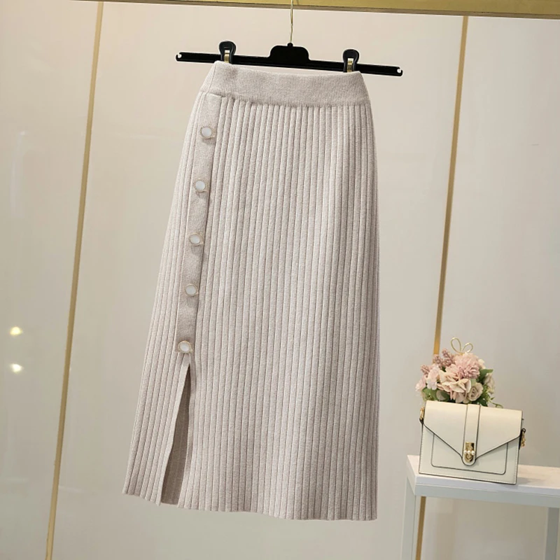 

Knitted Skirts Women 2021 New High Waish Slim Thin Stretch Ribbed Skirt Female Elastic Waist Mid-Calf A Line Button Basic Skirt