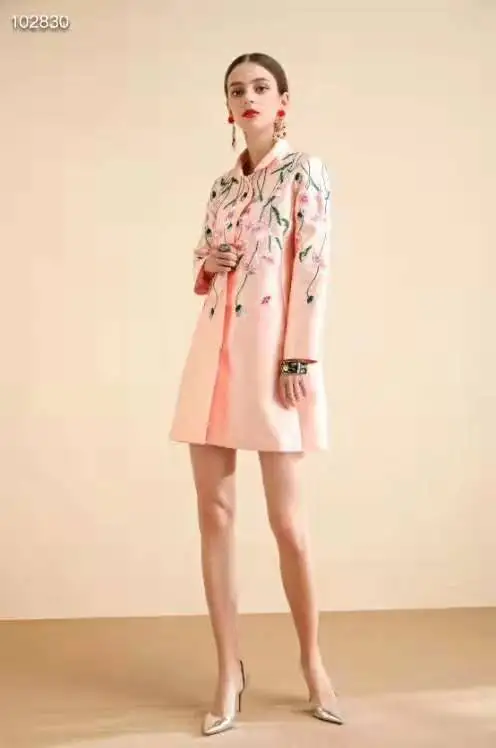 Высокое качество синий розовый плащ осенние пальто женские изысканные вышитые покрытые пуговицами повседневные ВИНТАЖНЫЕ пальто верхняя одежда