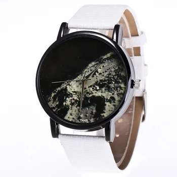 

Couple Watches Moon Surface Printed Watches Quartz Watch Faux Leather Strap Fashion Watches with Round Dial for Men Women LL@17