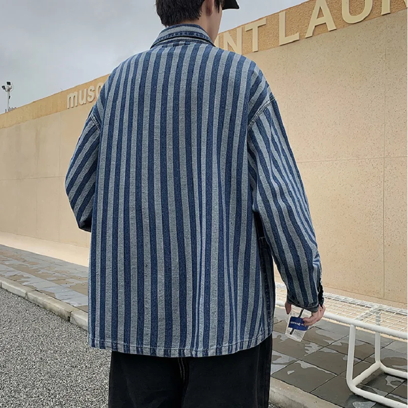 Striped multi-pocket denim shirt jacket 2021 spring and autumn men's tooling all-match loose collar jacket Mens Jean Coat