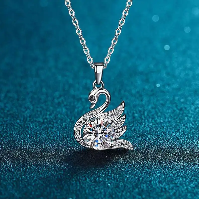 

Tredny 2 Carat D Color VVS1 Round Moissanite Swan Pendant Necklace 925 Sterling Silver Charm Necklace with Gra Birthday Gift
