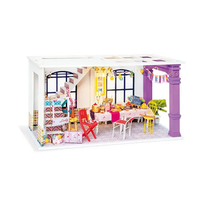 time to play dollhouse