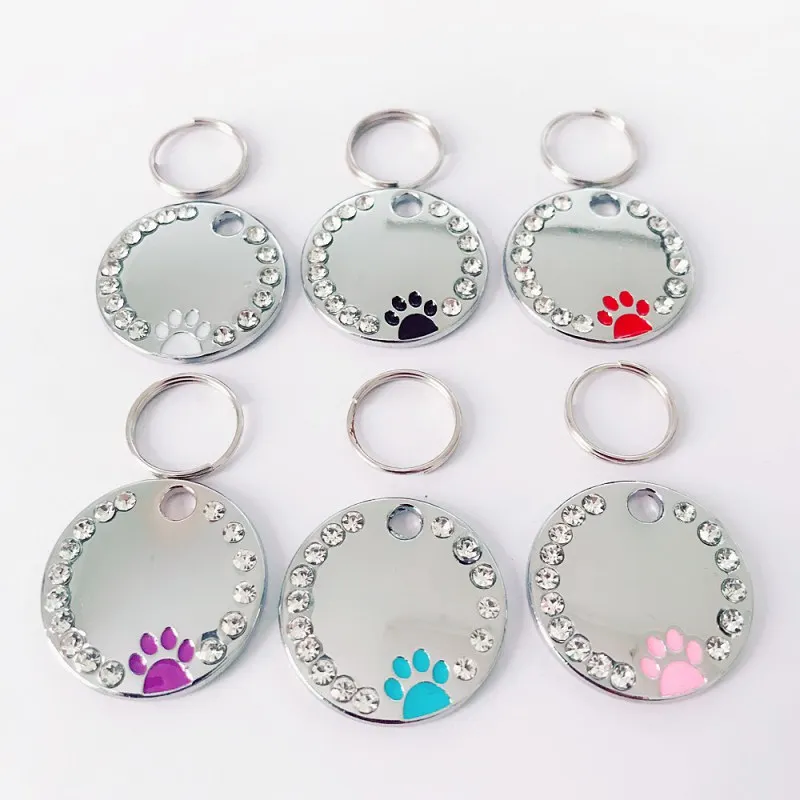

Cute Love Heart Dog Tag Dog Collar Attachment Diamonds Dog Claws ID Tag For Name Information Preventing Lost Charm Necklace