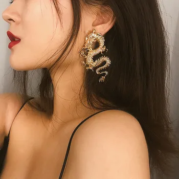 

Chinese Style Matt Gold Dargon Stud Earrings For Women 2020 Vintage Queen Cool Statement Earrings Femme Punk Earings Brincos