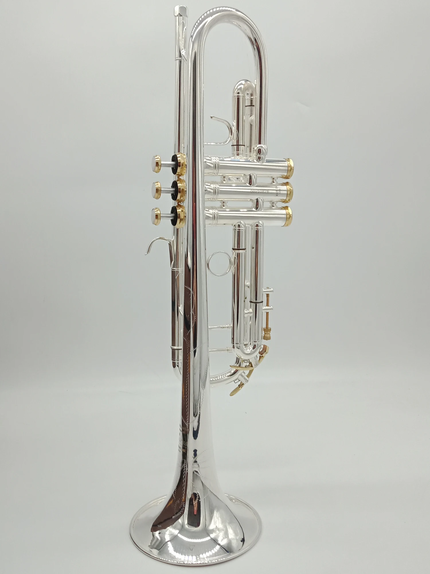 New De Xin Bb Trumpet LT180S-43 Silver Plated Gold Keys Music Instruments Profesional Trumpets Student Included Case Mouthpiece