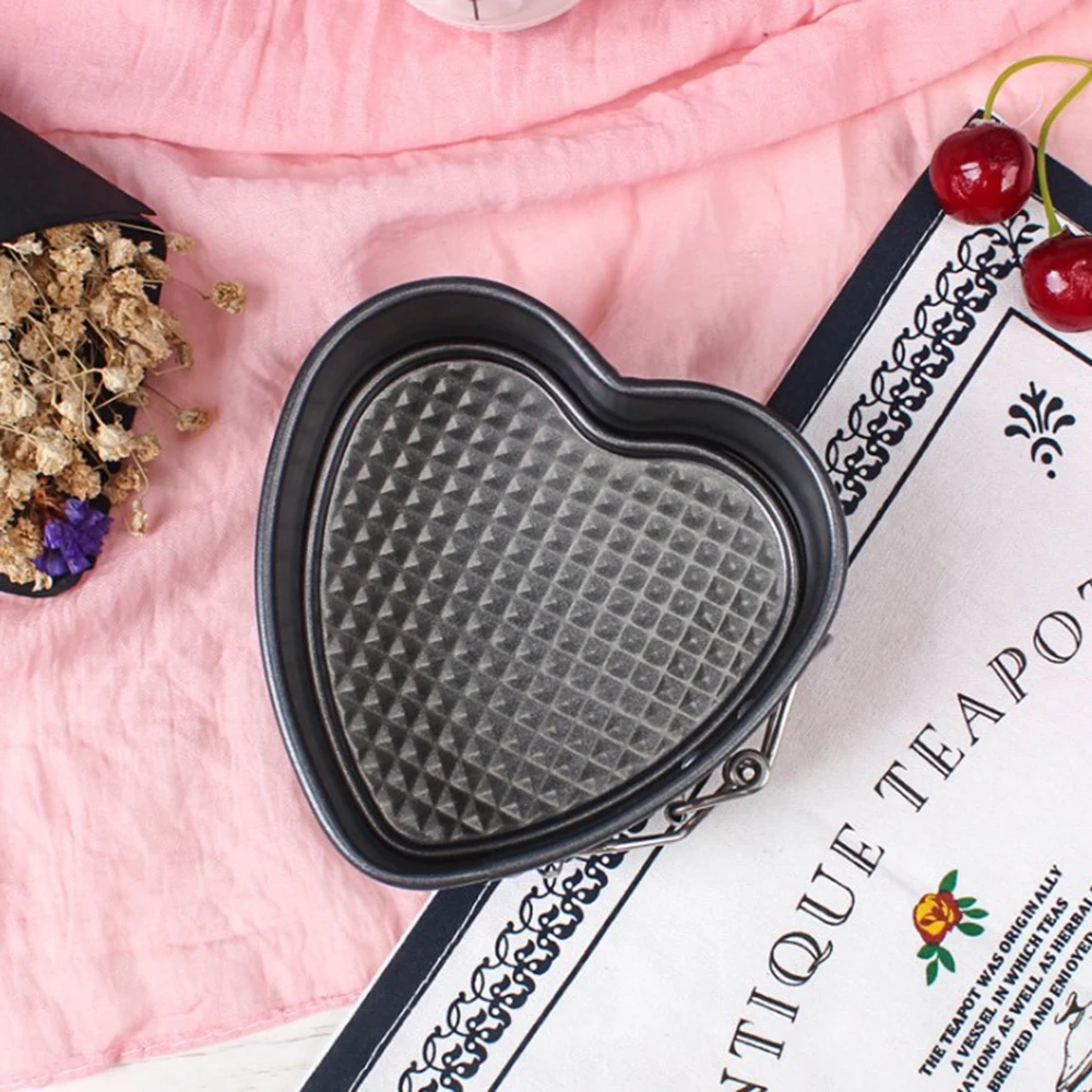 Heart-Shaped Stainless Cake Pan Tray Non Stick Bakeware With Buckle Baking Tools Cake Mold Bakery Kitchen Accessories Gadget