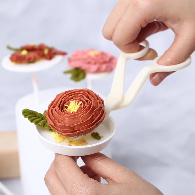 Plastic Piping Nail Cake Flower Nails Nozzle Nail Decor Lifter Fondant Cream Transfer Baking Pastry Kitchen 1PCS