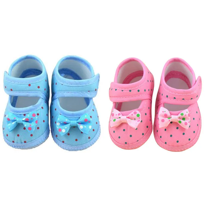 Сапожки с бантиком для новорожденных; мягкая детская обувь для малышей; пинетки для малышей; Удобная нескользящая обувь для маленьких девочек